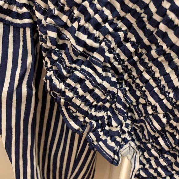 NWT ZARA crop blouse.  Sz Medium. This is gorgeous. Tags on - Picture 16 of 16